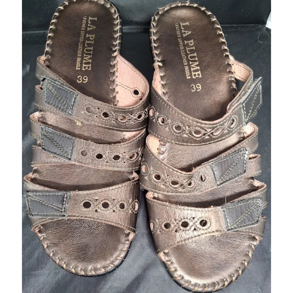 La Plume Metallic Bronze Leather Wedge Slide Sandals Adjustable Straps Size 39